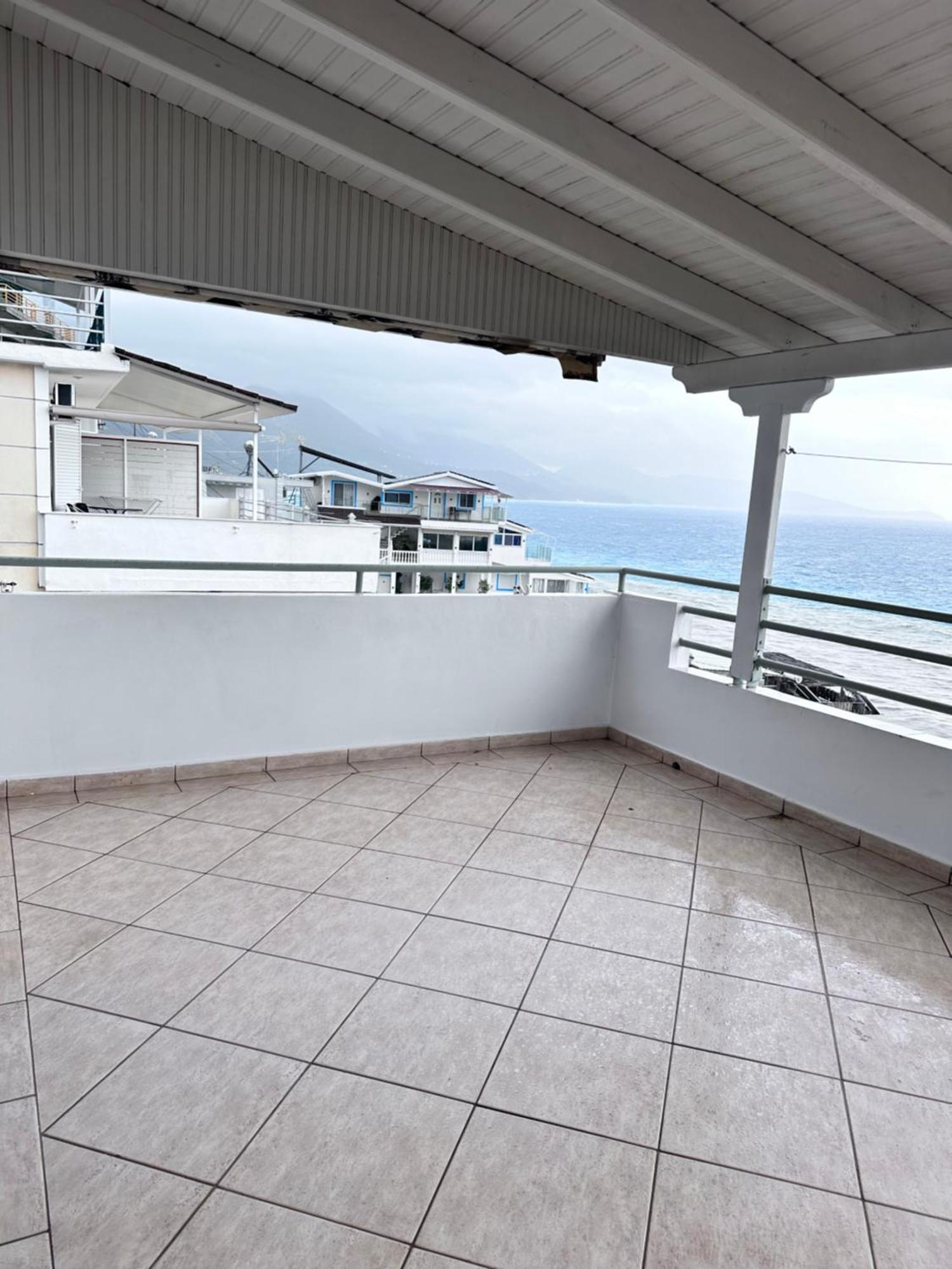 Sevilia Rooms Qeparo Exterior photo