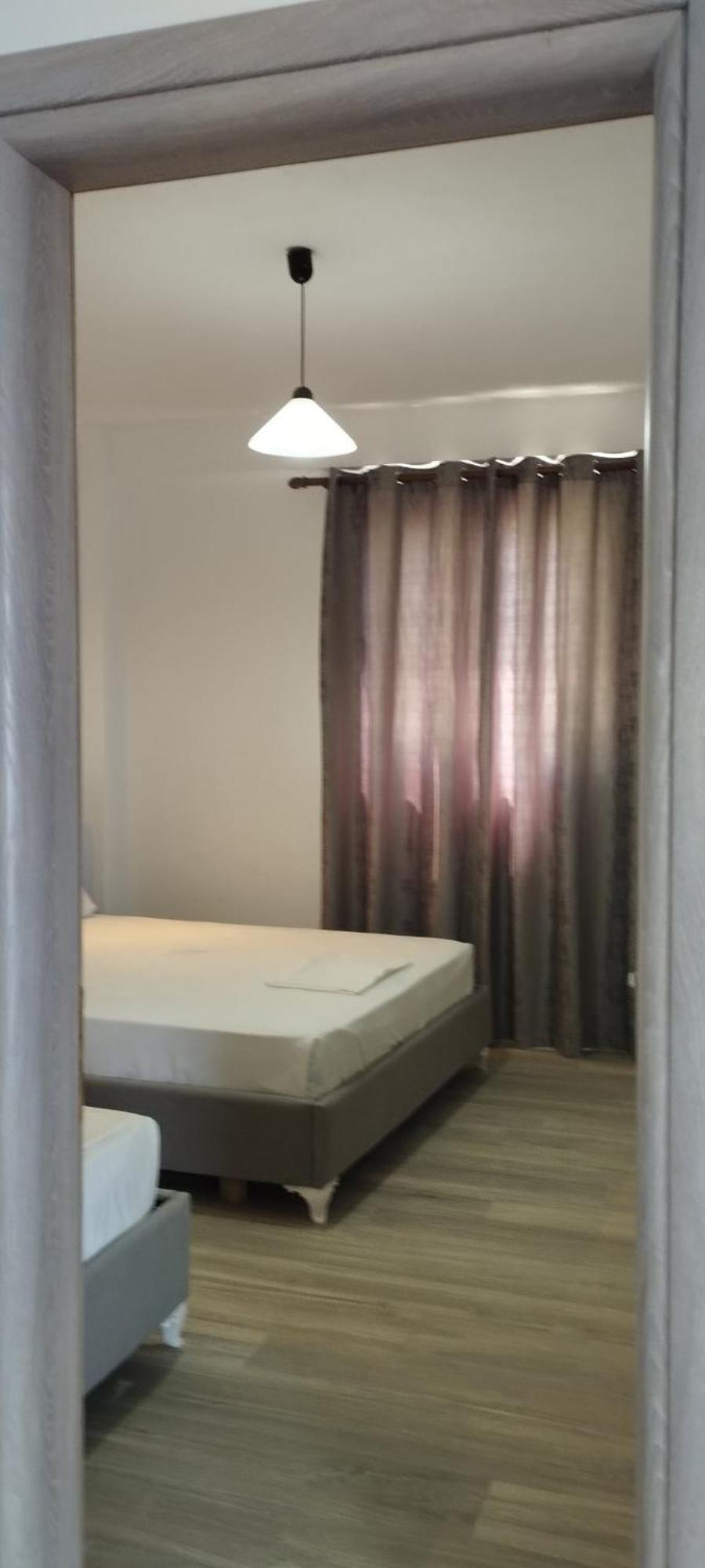 Sevilia Rooms Qeparo Exterior photo